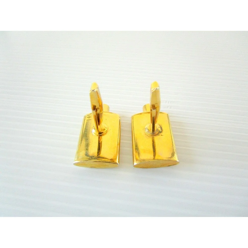 PIONEER gold tone
